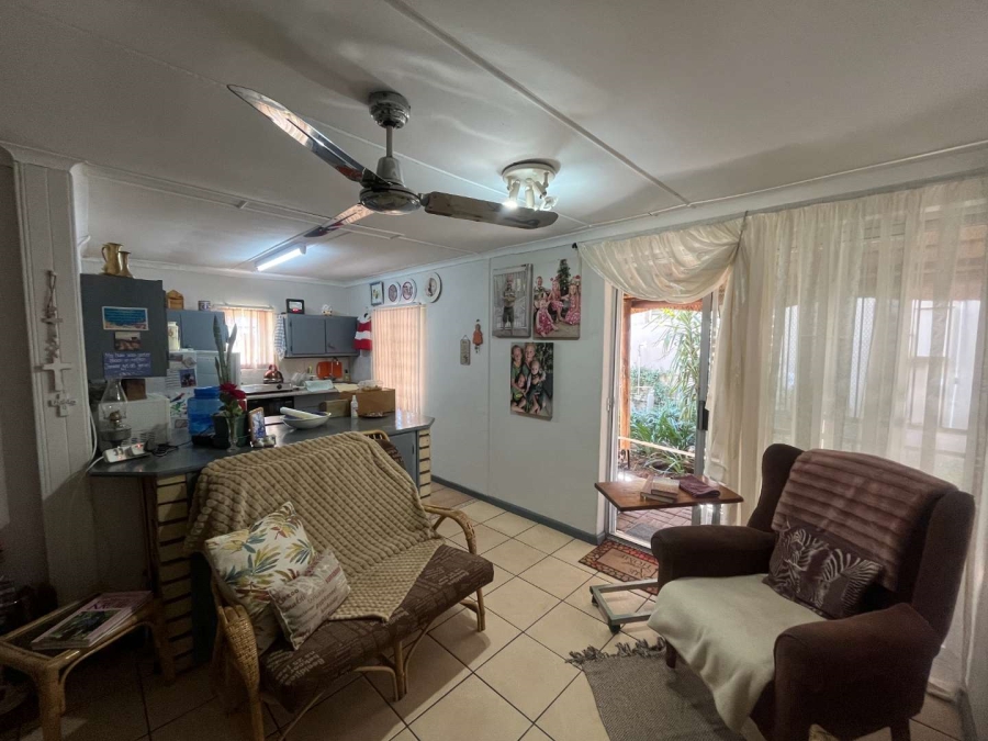 4 Bedroom Property for Sale in Kanoneiland Northern Cape